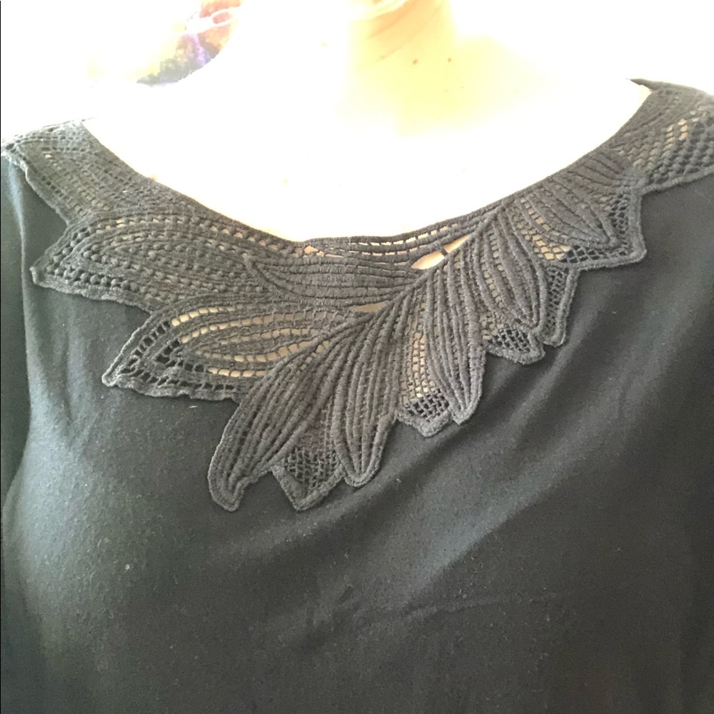 Lush Flower Etched Flowy Black top - Picture 3 of 3